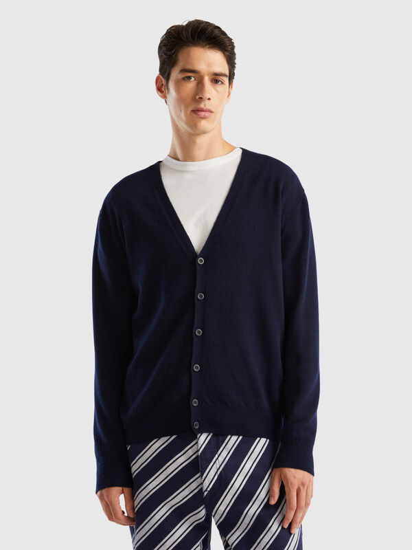 Dark blue V-neck cardigan in pure Merino wool