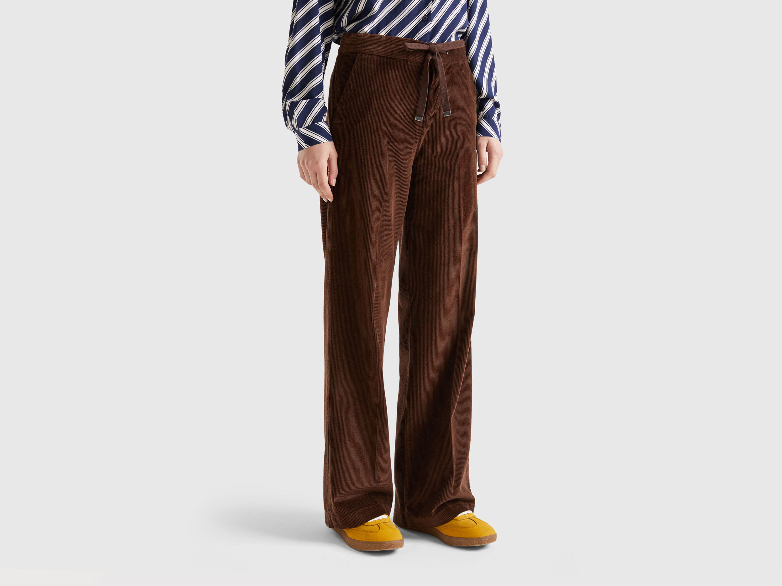 Pantaloni hot sale velluto benetton