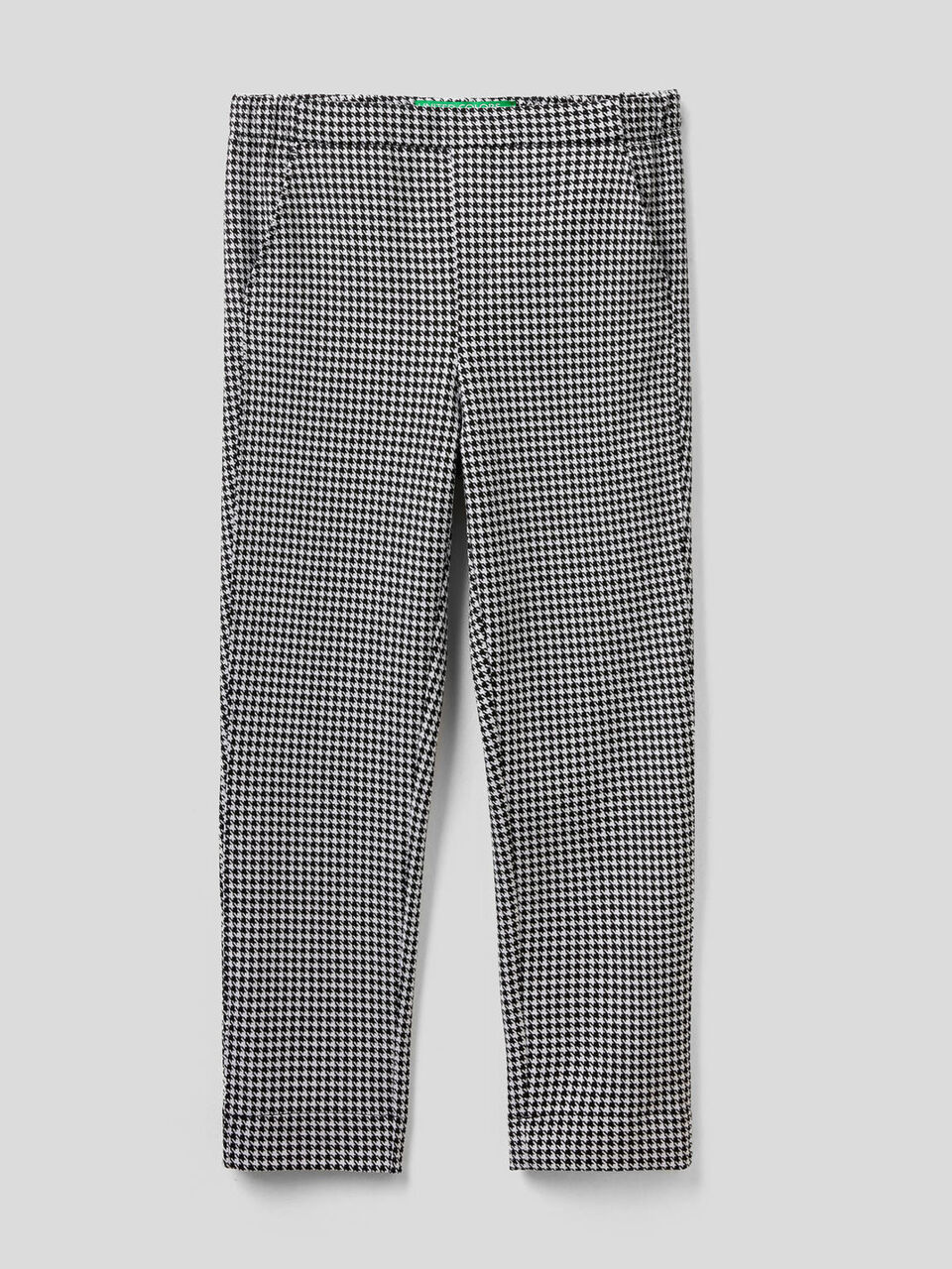 Patterned trousers with elastic waist image number 1