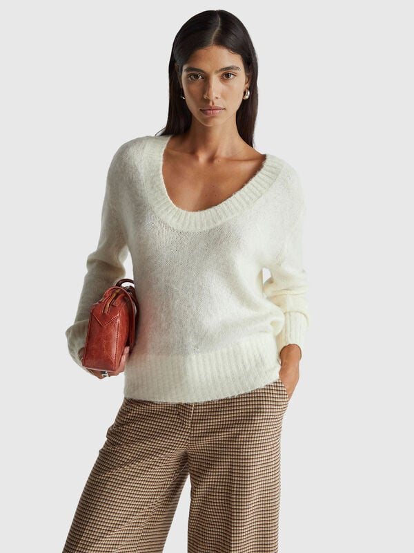 Warm sweater in mohair blend Women