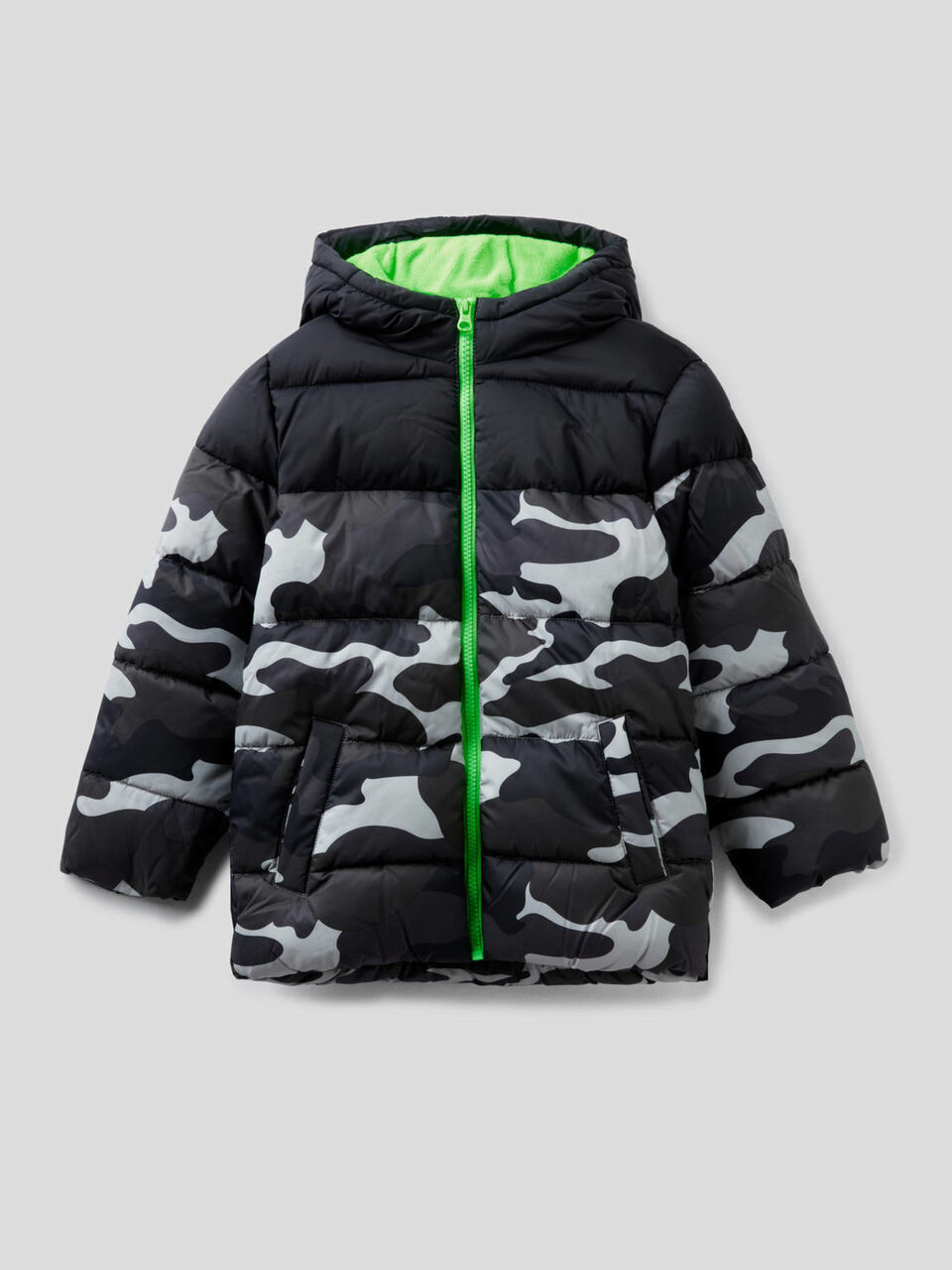 Camouflage pattern padded jacket image number 1