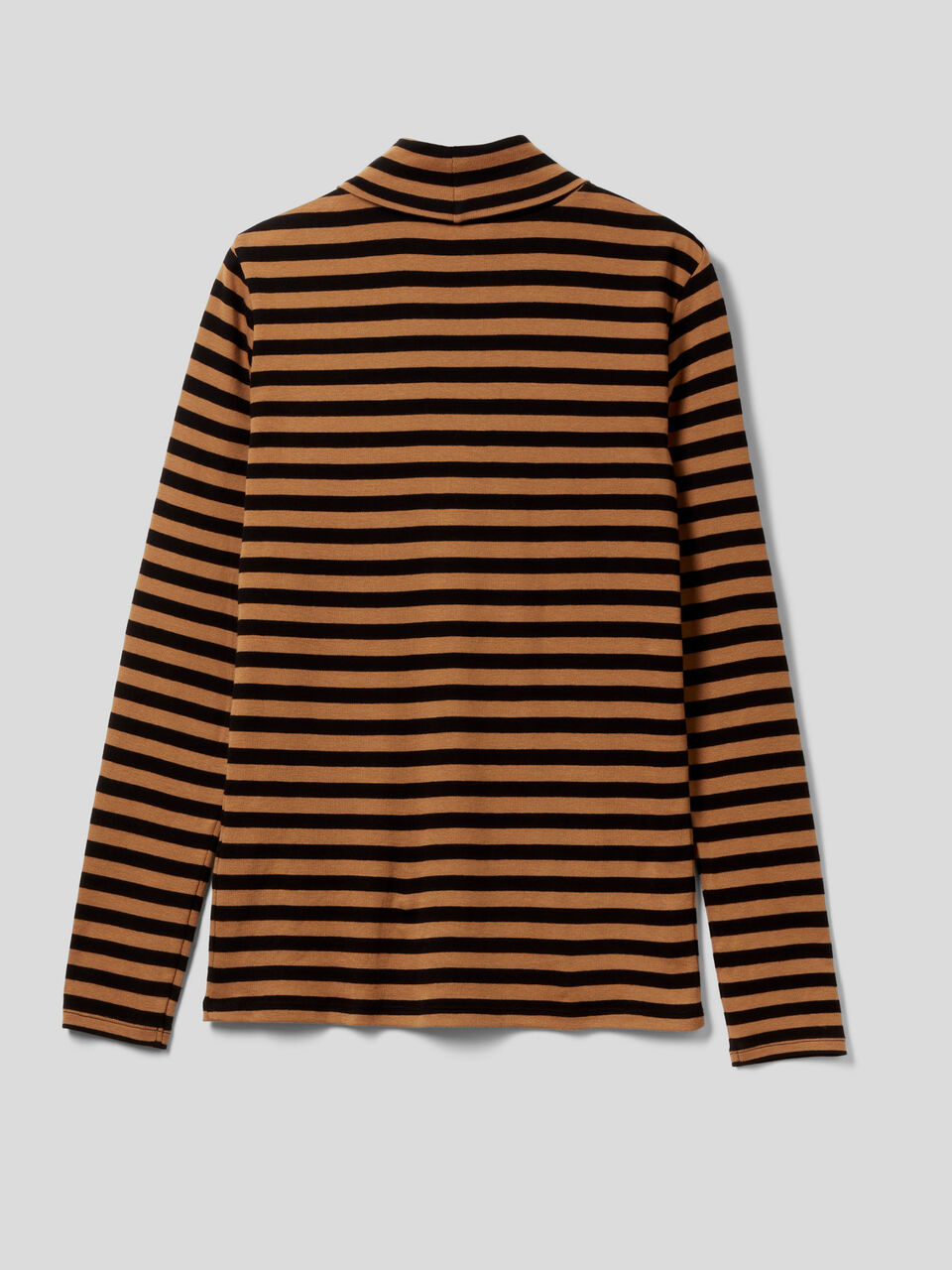 Striped turtleneck t-shirt image number 2