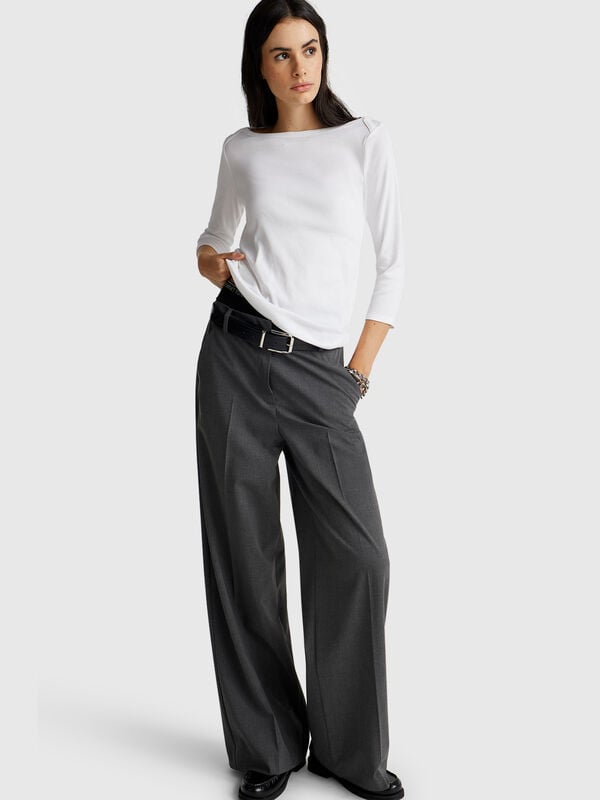 T-shirt with boat neck Women