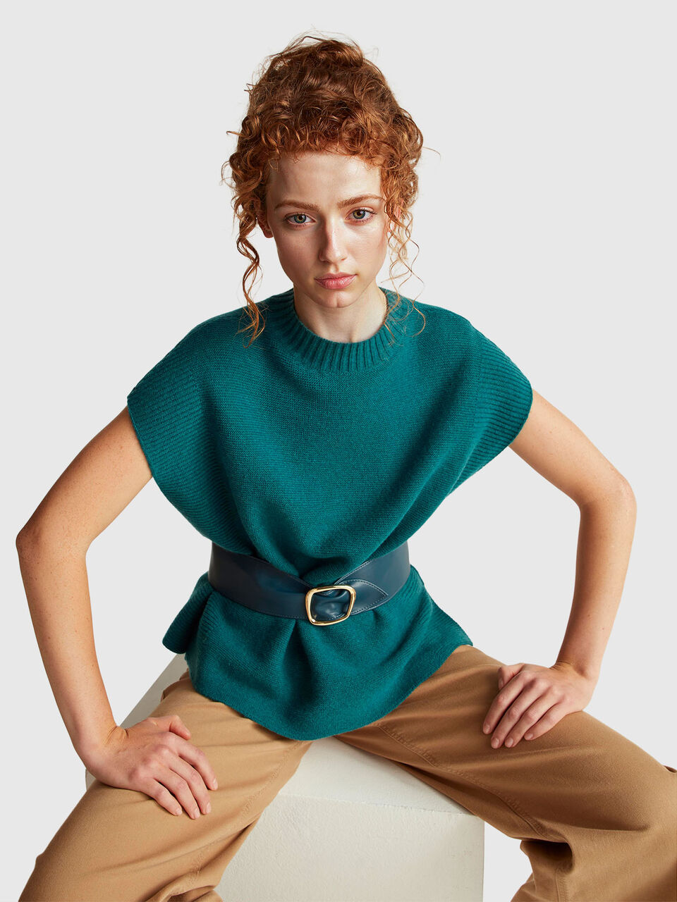 SLEEVELESS SWEATER Women image number null