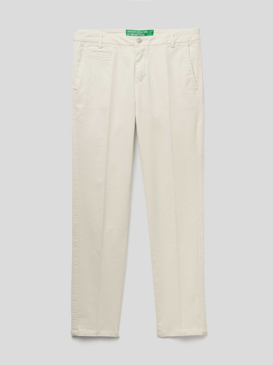 cream colour chinos combination