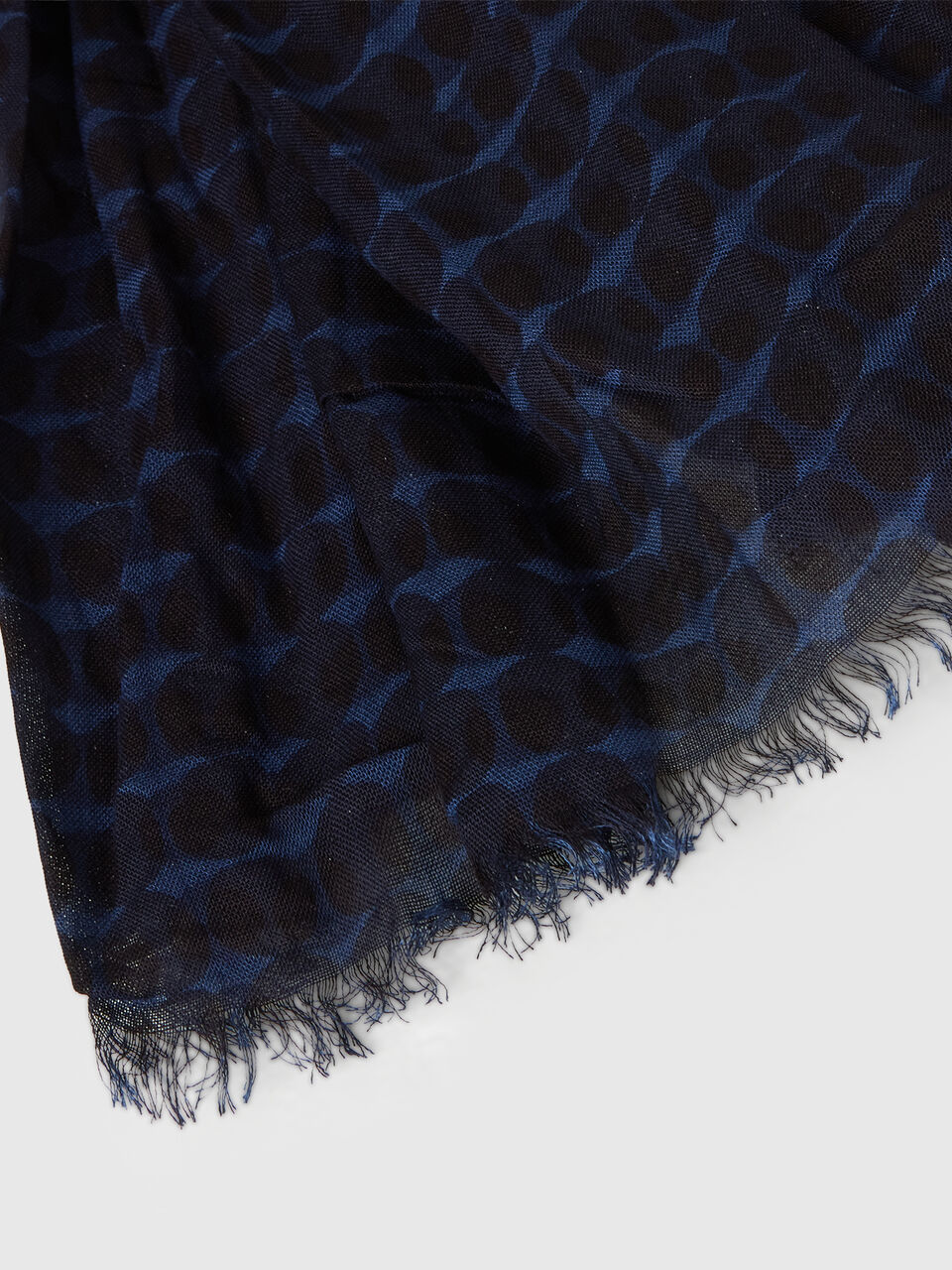 SCARF Women image number null
